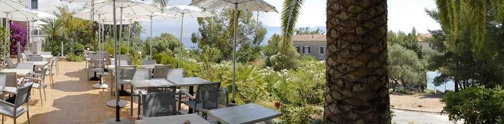 Hotel Les Eucalyptus ポルト・ポロ エクステリア 写真